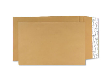 C5 Blake Premium Avant Garde Pocket Envelope C5 Peel and Seal 130gsm Cream Manilla (Pack 250)