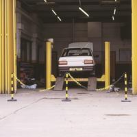 POST & 6MM CHAIN KIT 6POST CONCRETE RED