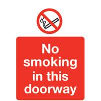 NO SMOKING IN DOORWAY WDW STICKER A5 SAV