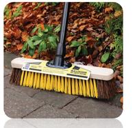 BULLDOZER 15 INCH UTILITY BROOM