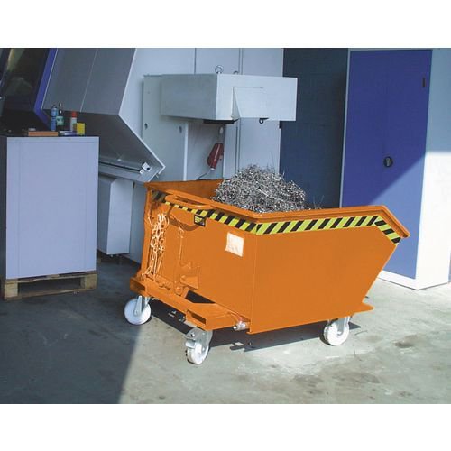 Automatic swarf tipping skips Automatic swarf tipping skips