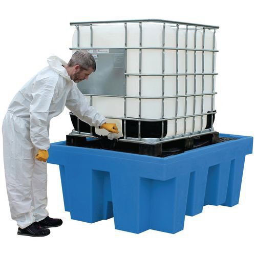 Plastic IBC sump pallet - Pallet with grid Plastic IBC sump pallet - Pallet with grid