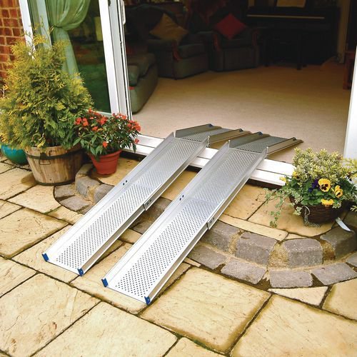 Aluminium telescopic folding channel ramps Aluminium telescopic folding channel ramps
