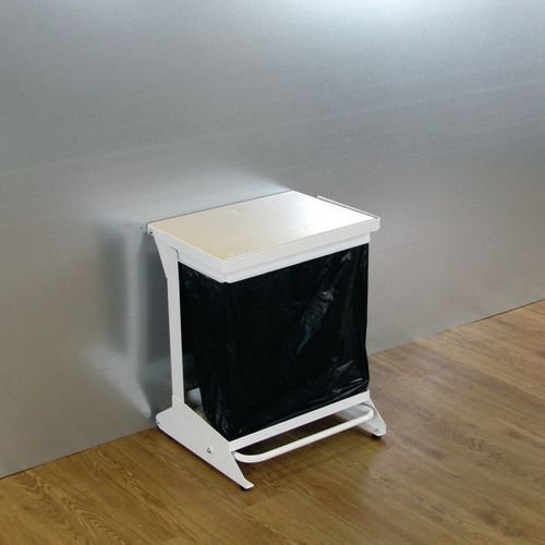 Corrosion resistant pedal operated sackholder Corrosion resistant pedal operated sackholder