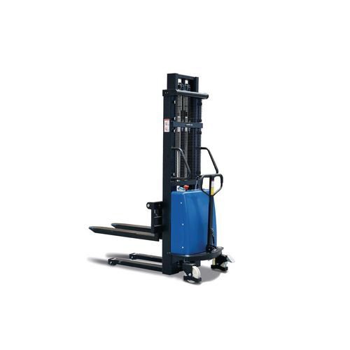 Semi-electric pallet stacker Semi-electric pallet stacker
