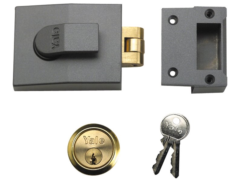 YAL 81 ROLLERBOLT NIGHTLATCH 60MM BACKSE
