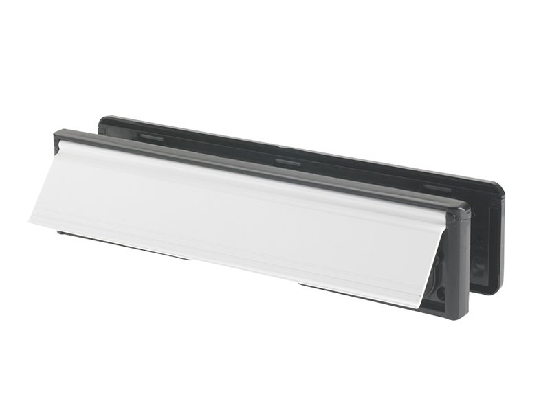 YAL LETTER PLATE WHITE (VISI-PACKED) 300