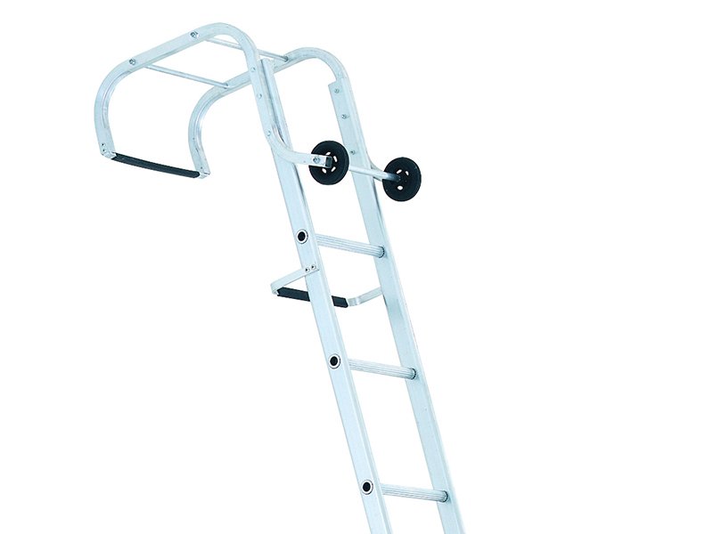 ZAR INDUSTRIAL ROOF LADDER 2-PART 1 X 11