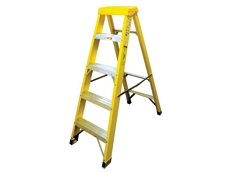 ZAR FIBREGLASS SWINGBACK STEPS OPEN, 1.3