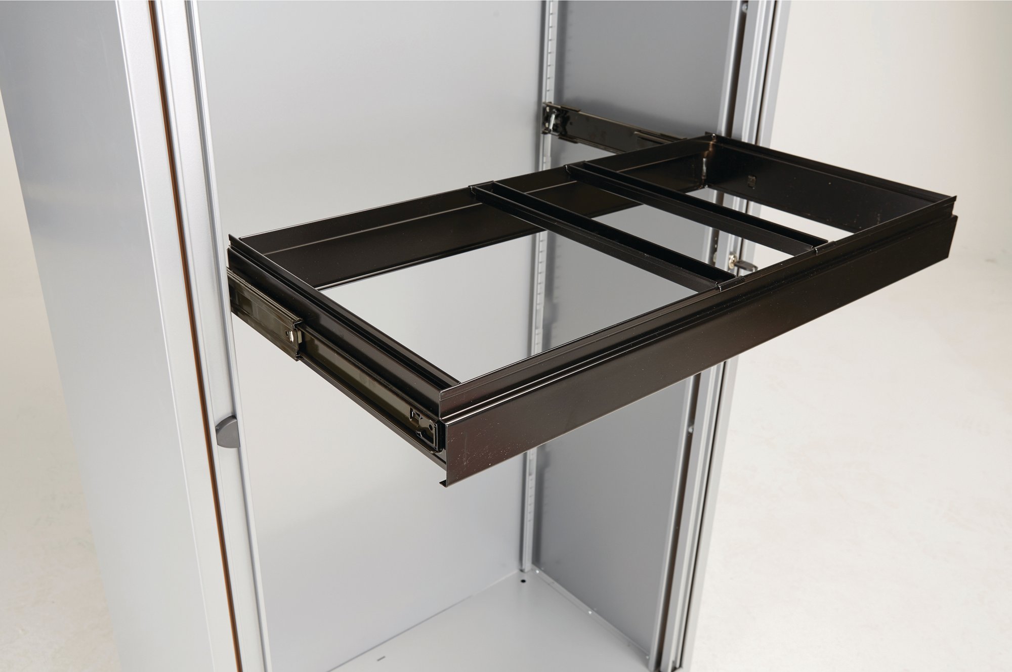 BISLEY ROLLOUT SUSN FILING FRAME BLK