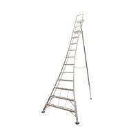 ADJUSTABLE 11 TREAD TRIPOD LADDER