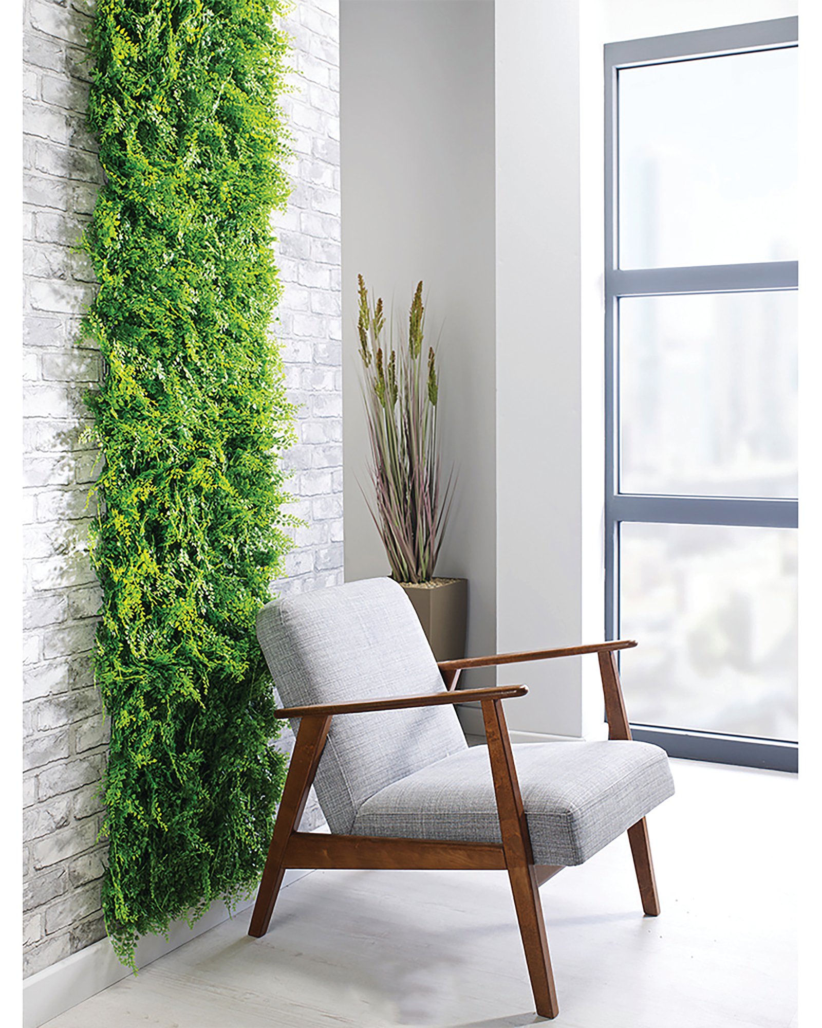 JUNIPER UV GREEN WALL